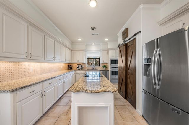 1627 Lofty Maple Trail, Kingwood, TX 77345