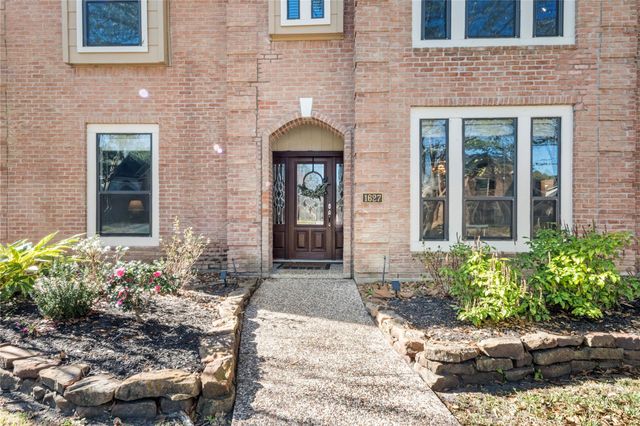 1627 Lofty Maple Trail, Kingwood, TX 77345