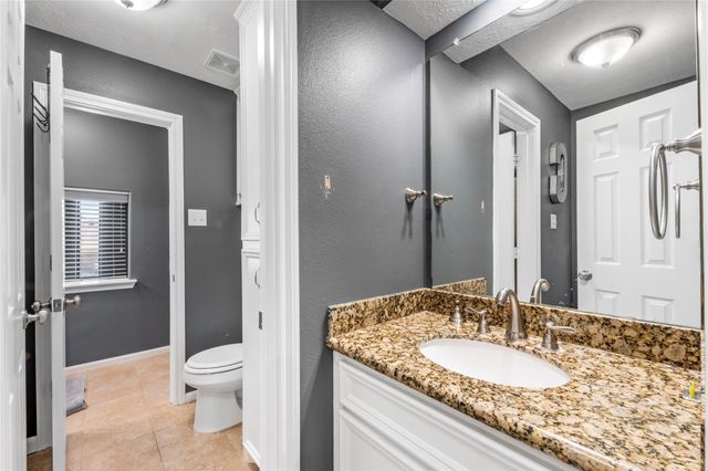 1627 Lofty Maple Trail, Kingwood, TX 77345