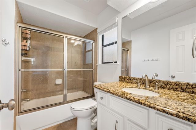 1627 Lofty Maple Trail, Kingwood, TX 77345