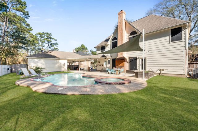 1627 Lofty Maple Trail, Kingwood, TX 77345