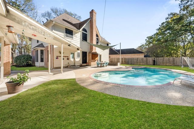 1627 Lofty Maple Trail, Kingwood, TX 77345