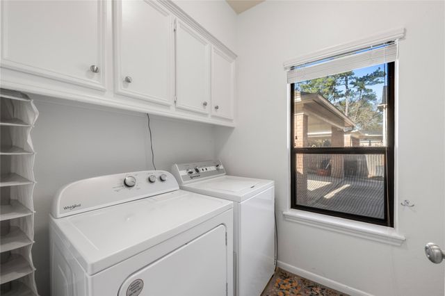1627 Lofty Maple Trail, Kingwood, TX 77345