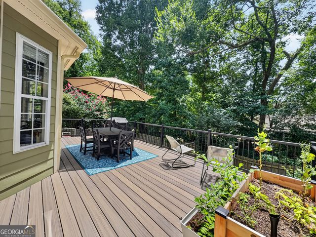 242 Independence Lane, Peachtree City, GA 30269