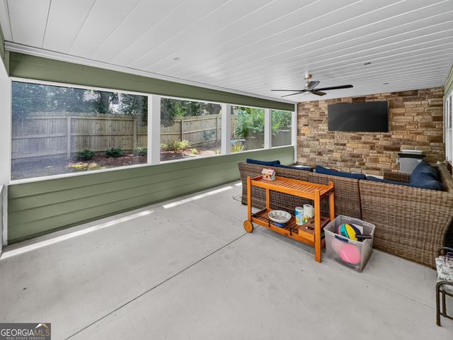242 Independence Lane, Peachtree City, GA 30269