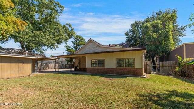 416 S Iberia Street, New Iberia, LA 70560