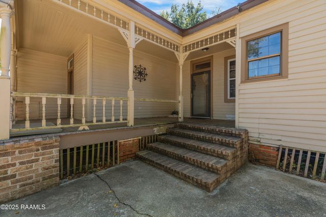 416 S Iberia Street, New Iberia, LA 70560