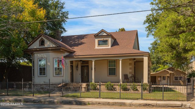 416 S Iberia Street, New Iberia, LA 70560