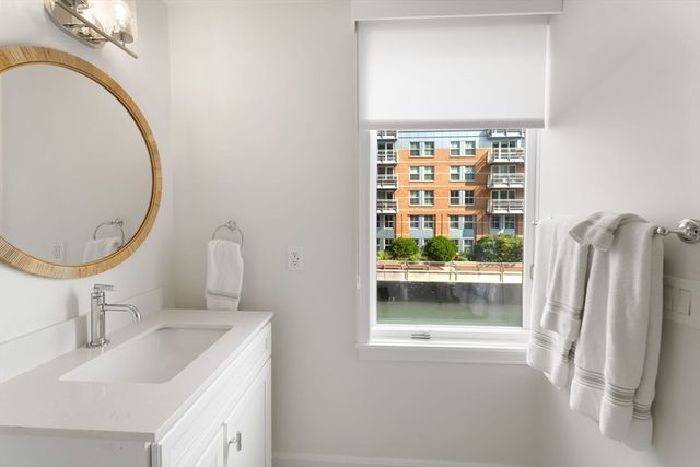 50 Battery St 103-104, Boston, MA 02109