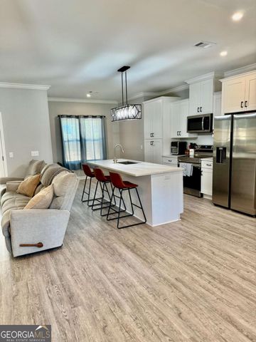 5096 Smith Road, Townsend, GA 31331