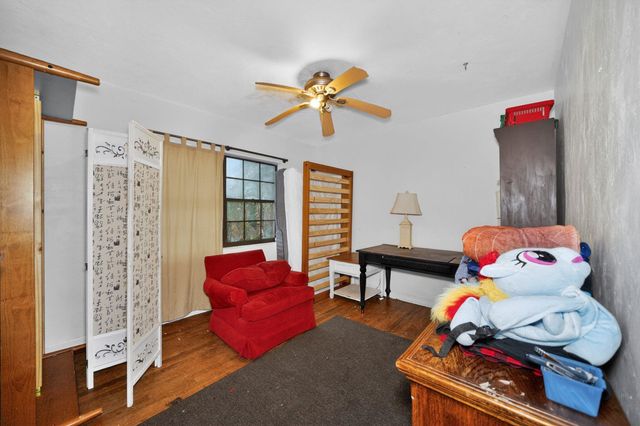 2226 Pontiac Drive, Tallahassee, FL 32301