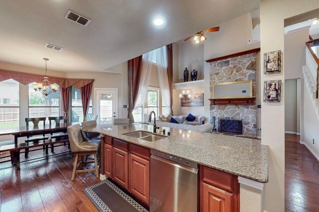 4001 Dellman Drive, Fort Worth, TX 76262