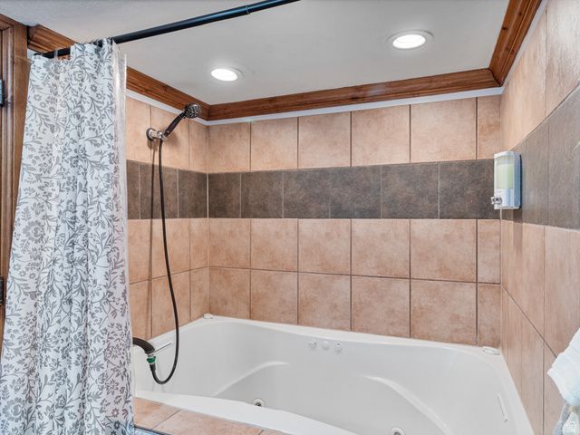 1948 E REDONDO AVE, Salt Lake City, UT 84108