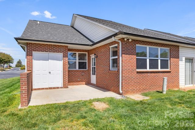 3929 Jasmine Lane, Denver, NC 28037