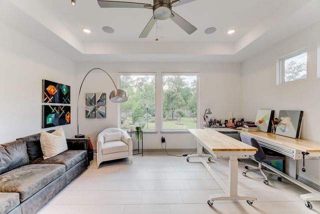 1002 Royal Lakes Manor Boulevard, Richmond, TX 77469