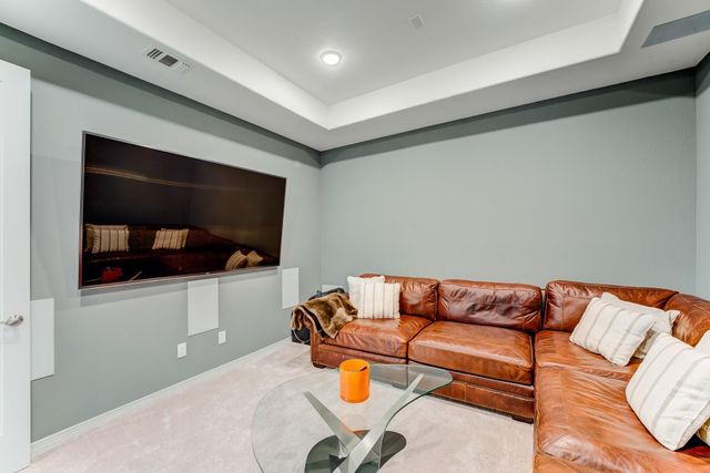 1002 Royal Lakes Manor Boulevard, Richmond, TX 77469