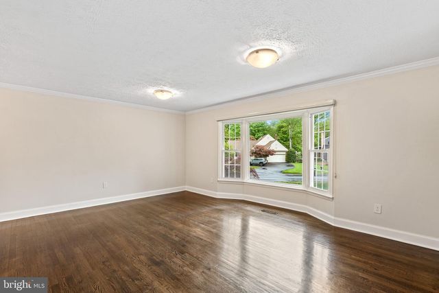 1901 BUCKTHORN LN, Reston, VA 20191