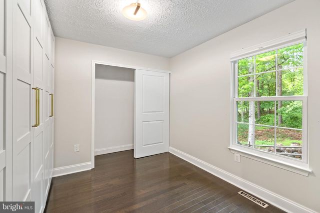 1901 BUCKTHORN LN, Reston, VA 20191
