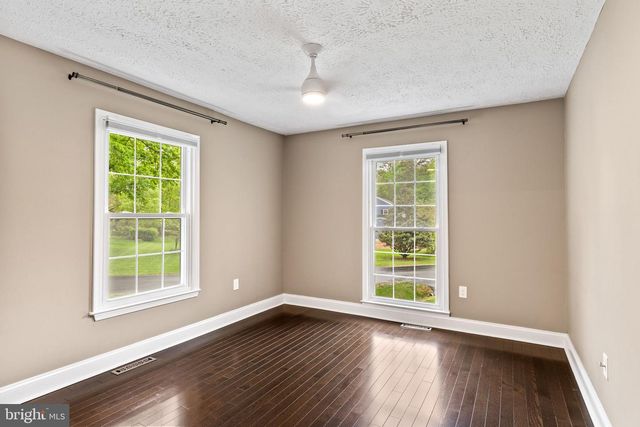 1901 BUCKTHORN LN, Reston, VA 20191