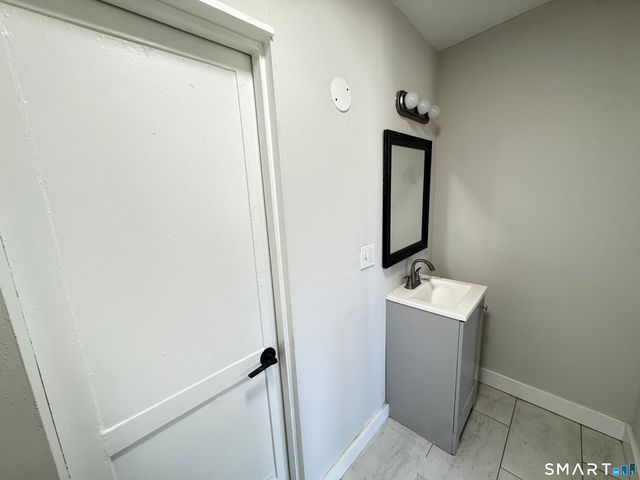 137 Middletown Avenue, North Haven, CT 06473