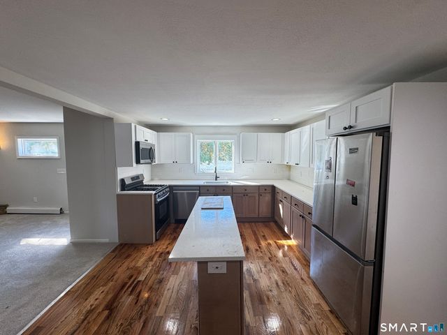 137 Middletown Avenue, North Haven, CT 06473