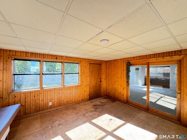 137 Middletown Avenue, North Haven, CT 06473