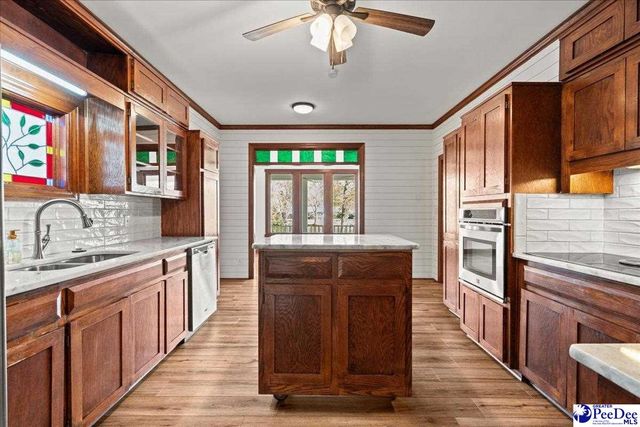 2208 Timberlane Dr, Florence, SC 29506