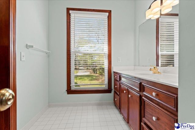 2208 Timberlane Dr, Florence, SC 29506