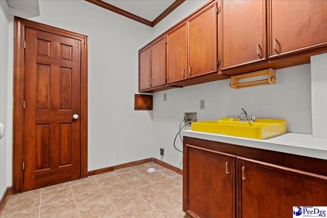 2208 Timberlane Dr, Florence, SC 29506
