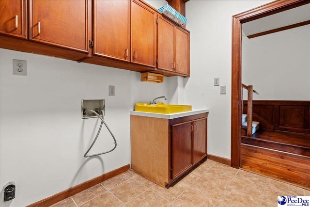 2208 Timberlane Dr, Florence, SC 29506