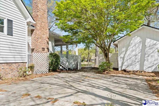 2208 Timberlane Dr, Florence, SC 29506