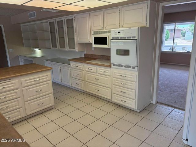 18002 N 135th Drive, Sun City West, AZ 85375