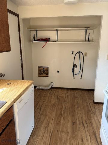 1206 E Glendale Street, Dillon, MT 29725