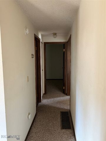 1206 E Glendale Street, Dillon, MT 29725