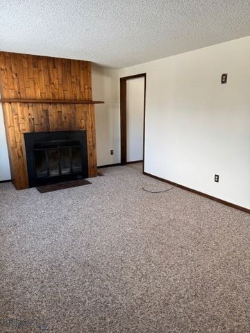 1206 E Glendale Street, Dillon, MT 29725