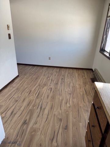 1206 E Glendale Street, Dillon, MT 29725