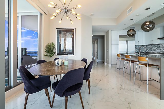2 Water Club Way 1604, North Palm Beach, FL 33408