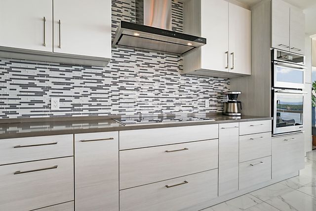 2 Water Club Way 1604, North Palm Beach, FL 33408