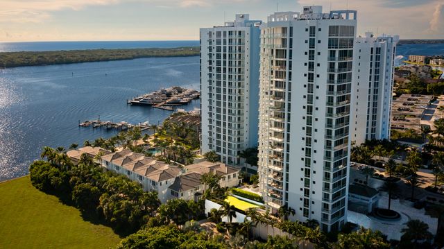 2 Water Club Way 1604, North Palm Beach, FL 33408
