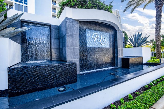 2 Water Club Way 1604, North Palm Beach, FL 33408