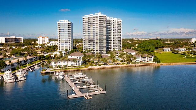 2 Water Club Way 1604, North Palm Beach, FL 33408