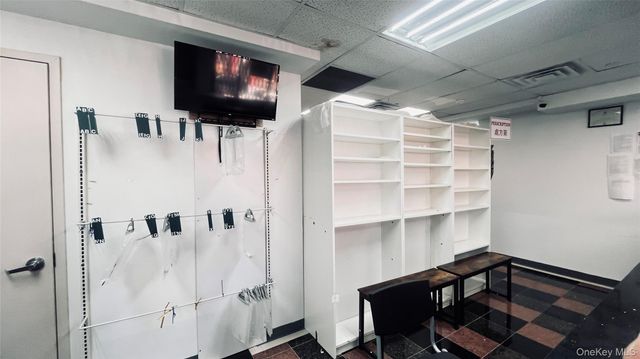 136-46 41st Avenue 1D, Flushing, NY 11355