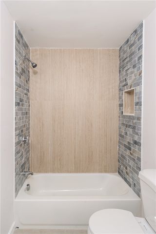 39 Douglas Avenue, Providence, RI 02908