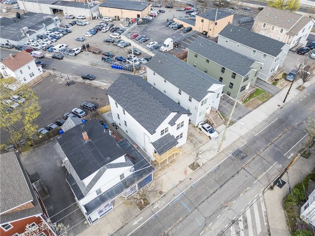 39 Douglas Avenue, Providence, RI 02908