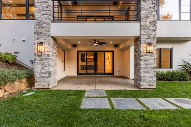 2078 Long View Dr, Meadow Vista, CA 95722