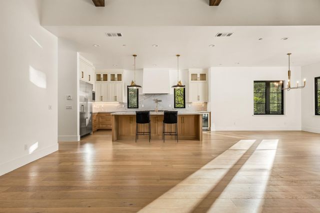 2078 Long View Dr, Meadow Vista, CA 95722