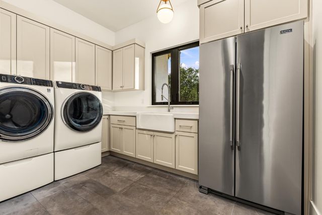 2078 Long View Dr, Meadow Vista, CA 95722