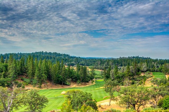 2078 Long View Dr, Meadow Vista, CA 95722