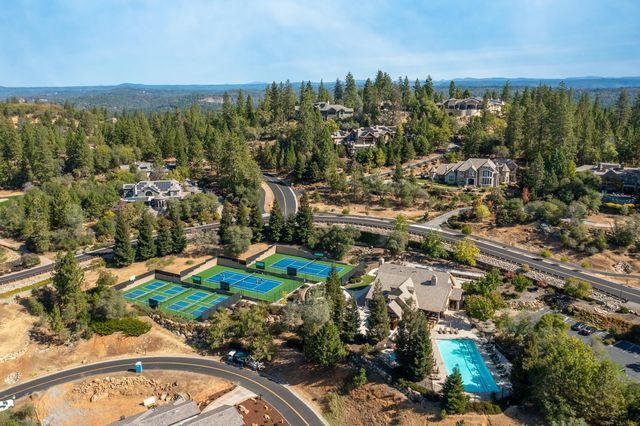 2078 Long View Dr, Meadow Vista, CA 95722