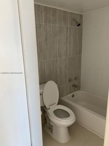 8590 SW 212th St 210, Cutler Bay, FL 33189